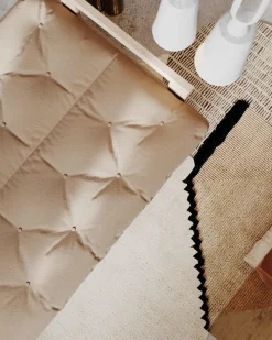 Divano letto in legno massello Kolari