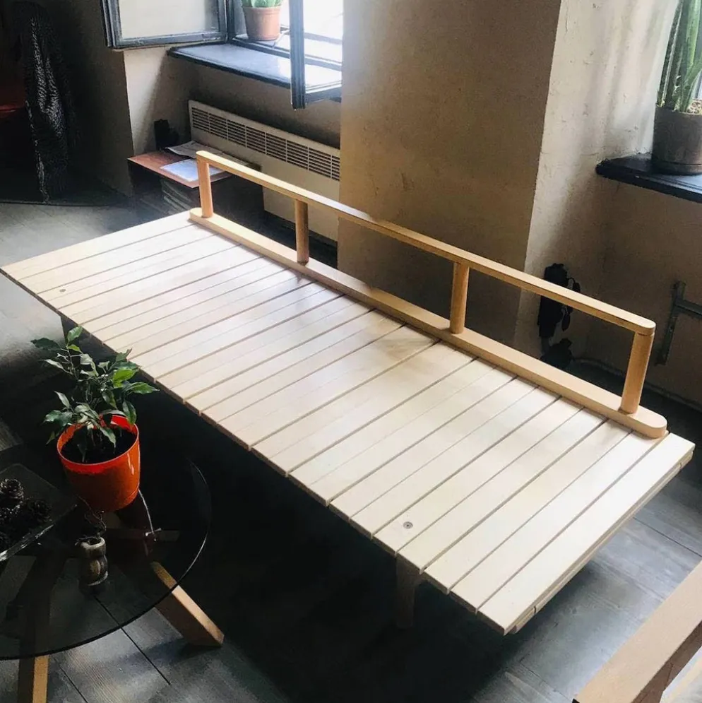 Divano letto in legno Mikkeli