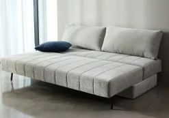 Divano letto matrimoniale Akello