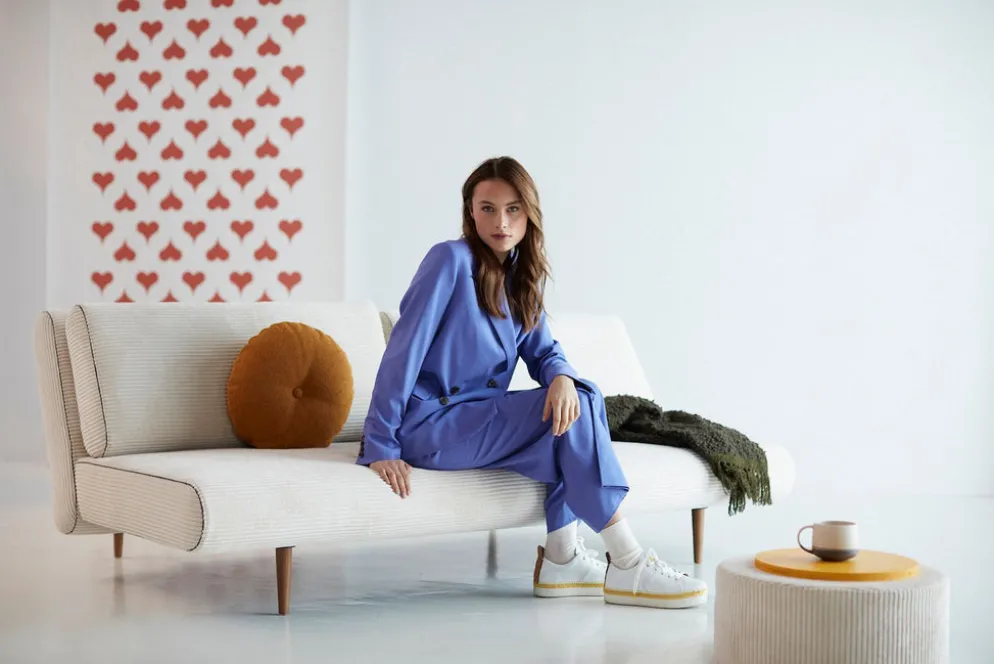 Divano letto Unfurl Lounger design scandinavo