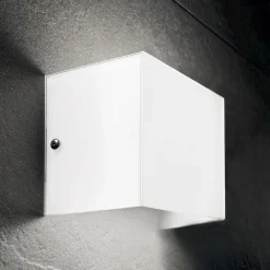 Lampada da parete moderna a LED Compact