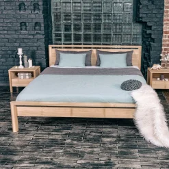 Letto in legno massello Torben