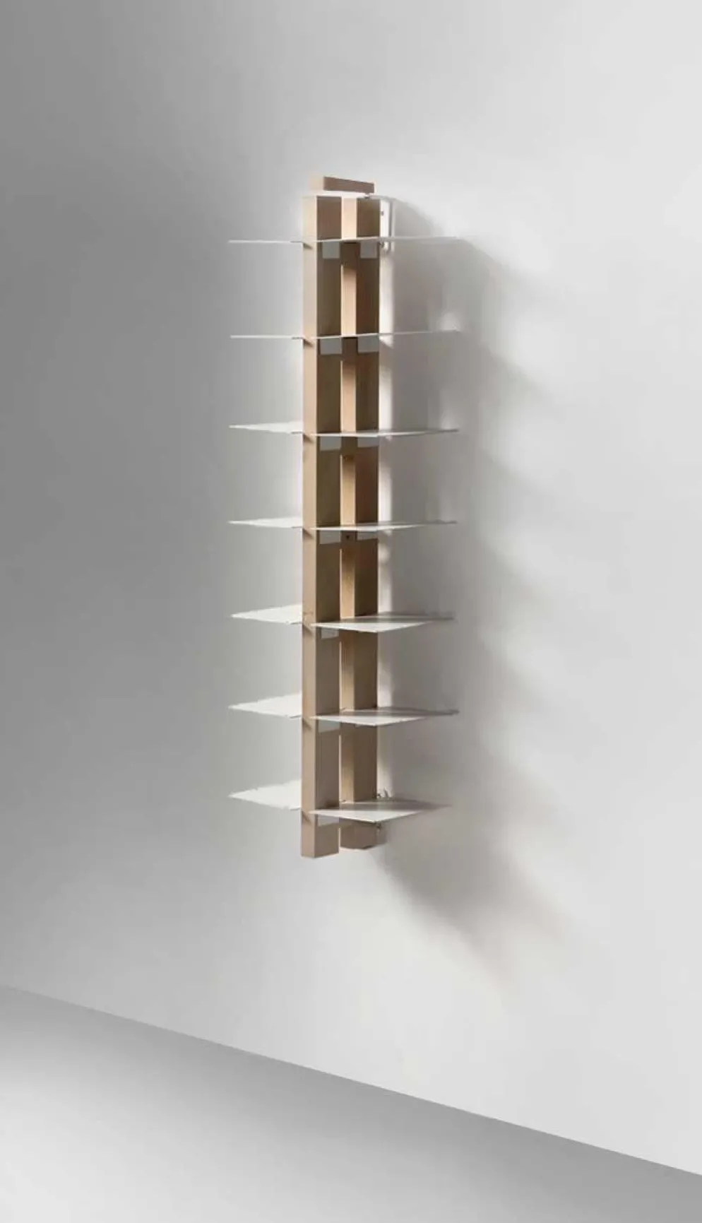 Libreria sospesa a parete in legno Zia Bice