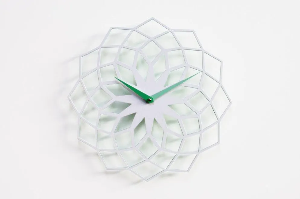 Orologio da muro Skallop in metallo verniciato