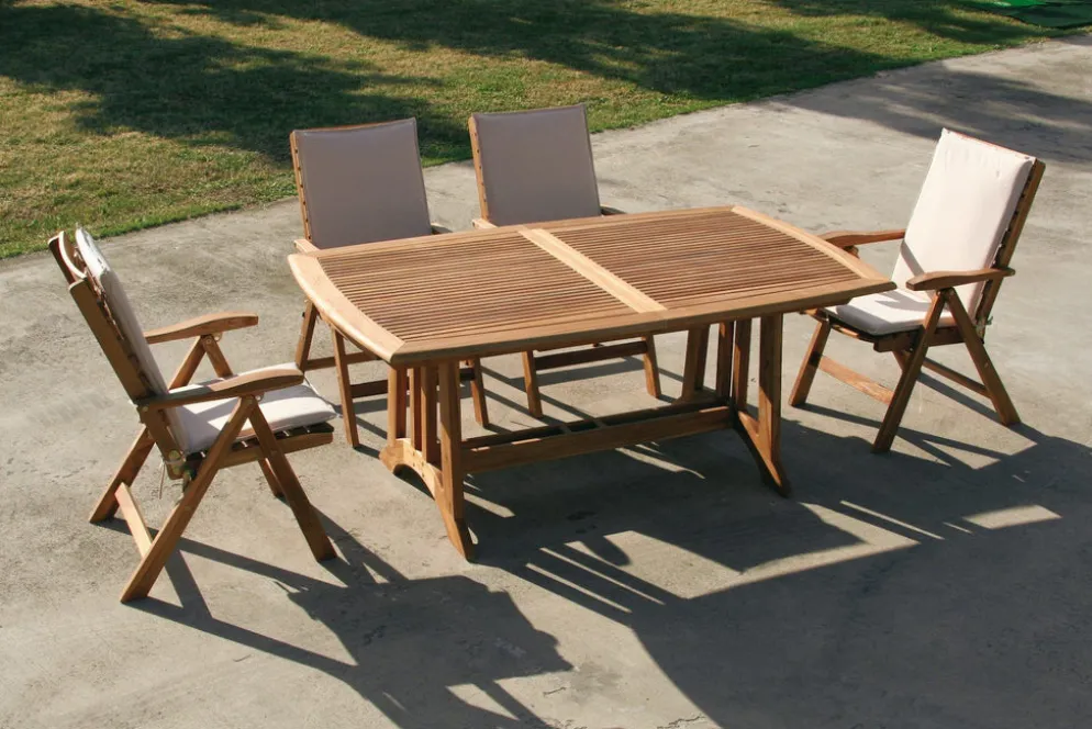 Poltrona da giardino in legno massello TeakOnMe