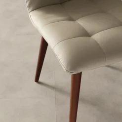 Sedie da cucina in legno ed ecopelle Konnor