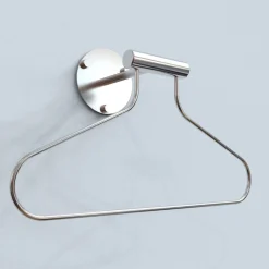 Servomuto design da parete in acciaio Everard A