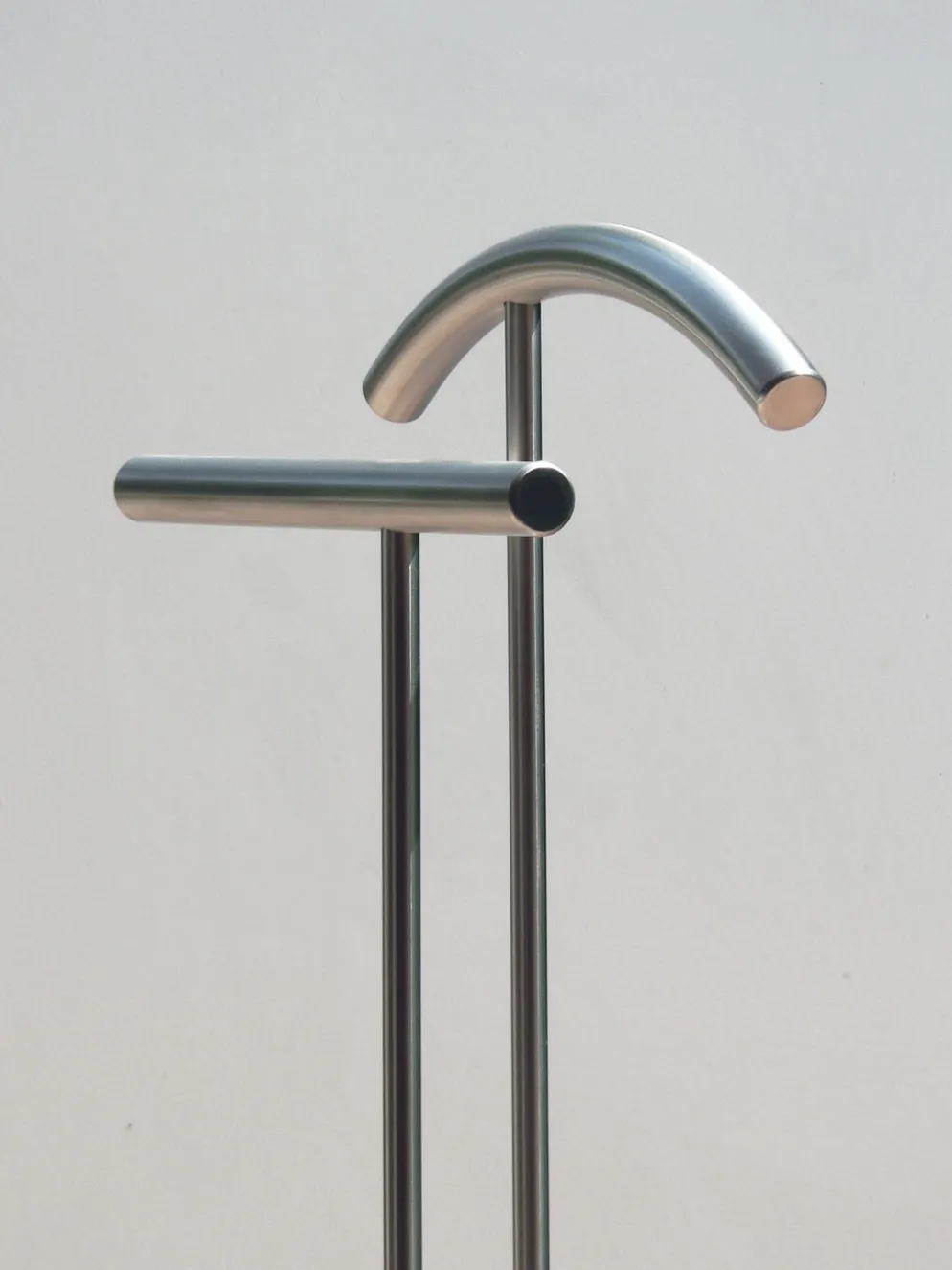 Servomuto design in acciaio Forms