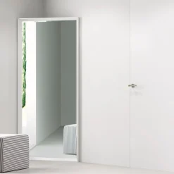 Specchio angolare con cornice in alluminio Angle Vanity