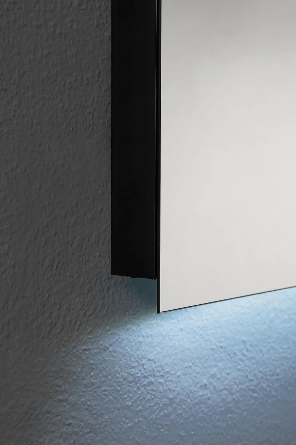 Specchio bagno retroilluminato Tray