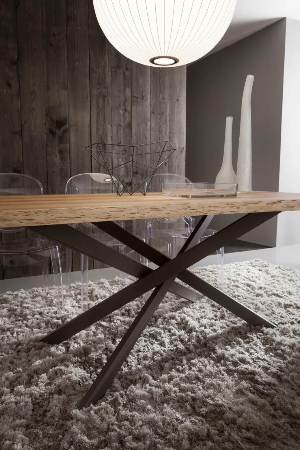 Tavolo da pranzo con piano in legno Arsenio